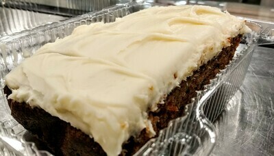 Carrot Cake with Cheese Icing Cream - Stella's Kitchen