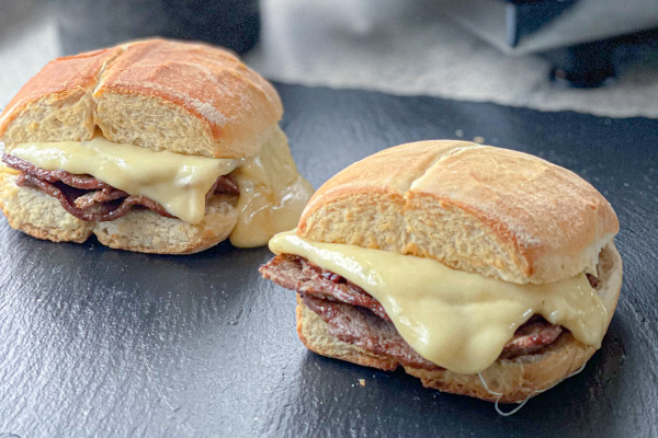 Barros Luco Sandwich - Steak Strips + Grilled Cheese