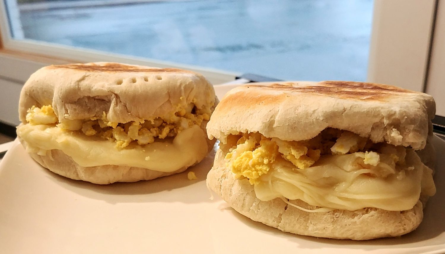 Egg &amp; Cheese Vegetarian Sandwich - Artisan Bread Recommended