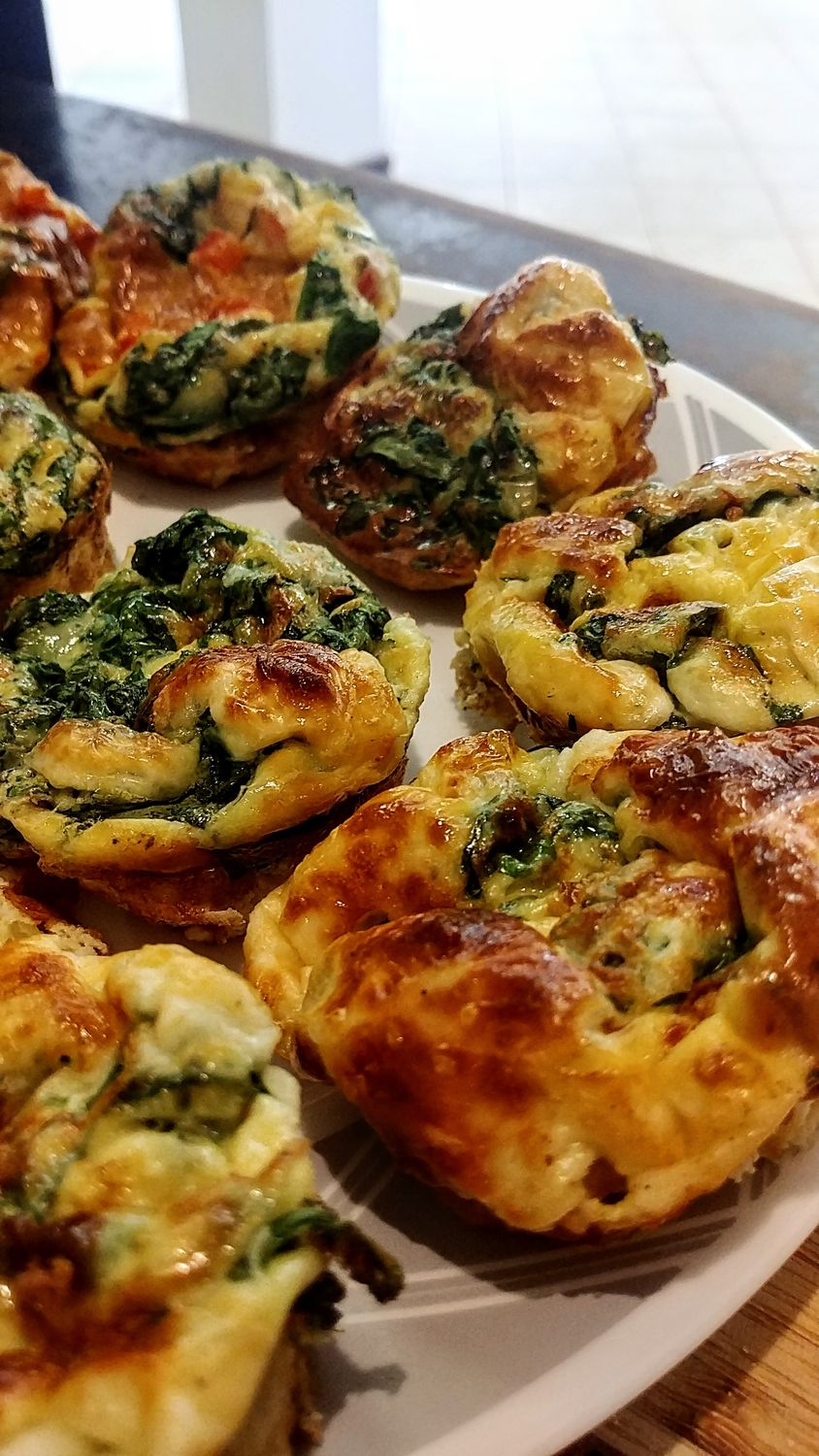 Homemade Egg Bites - Vegetarian - Spinach, Tomato, Peppers &amp; Cheese