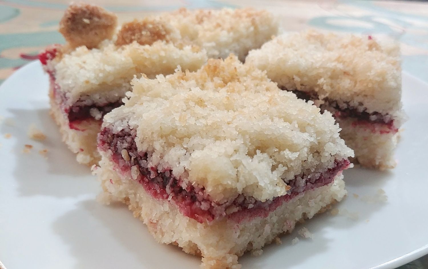 Raspberry Squares - Individual- Mama B&#39;s Bakery