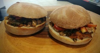 The Will's Chicken Spinach Sandwich