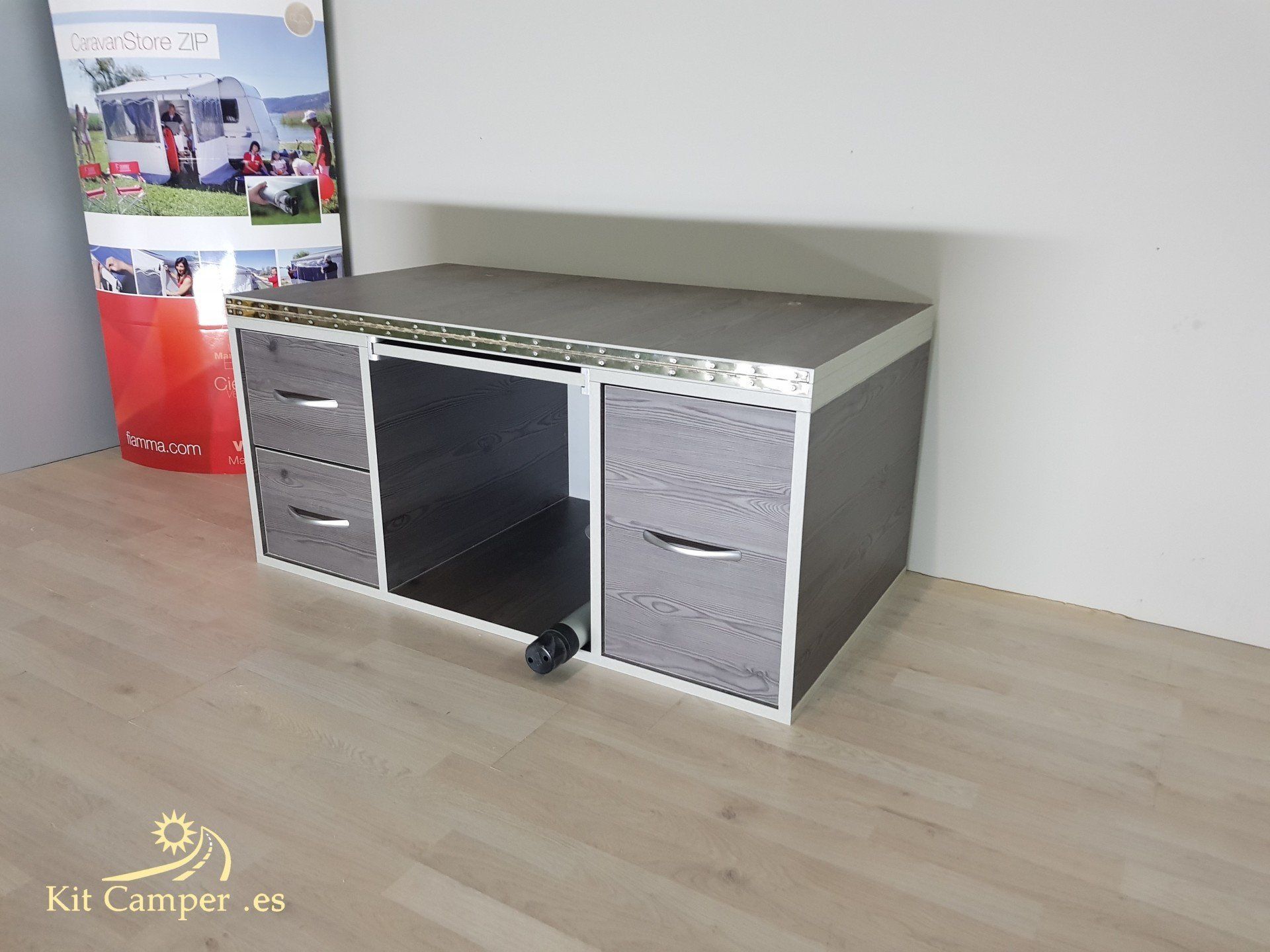 Kit Camper Space Economy