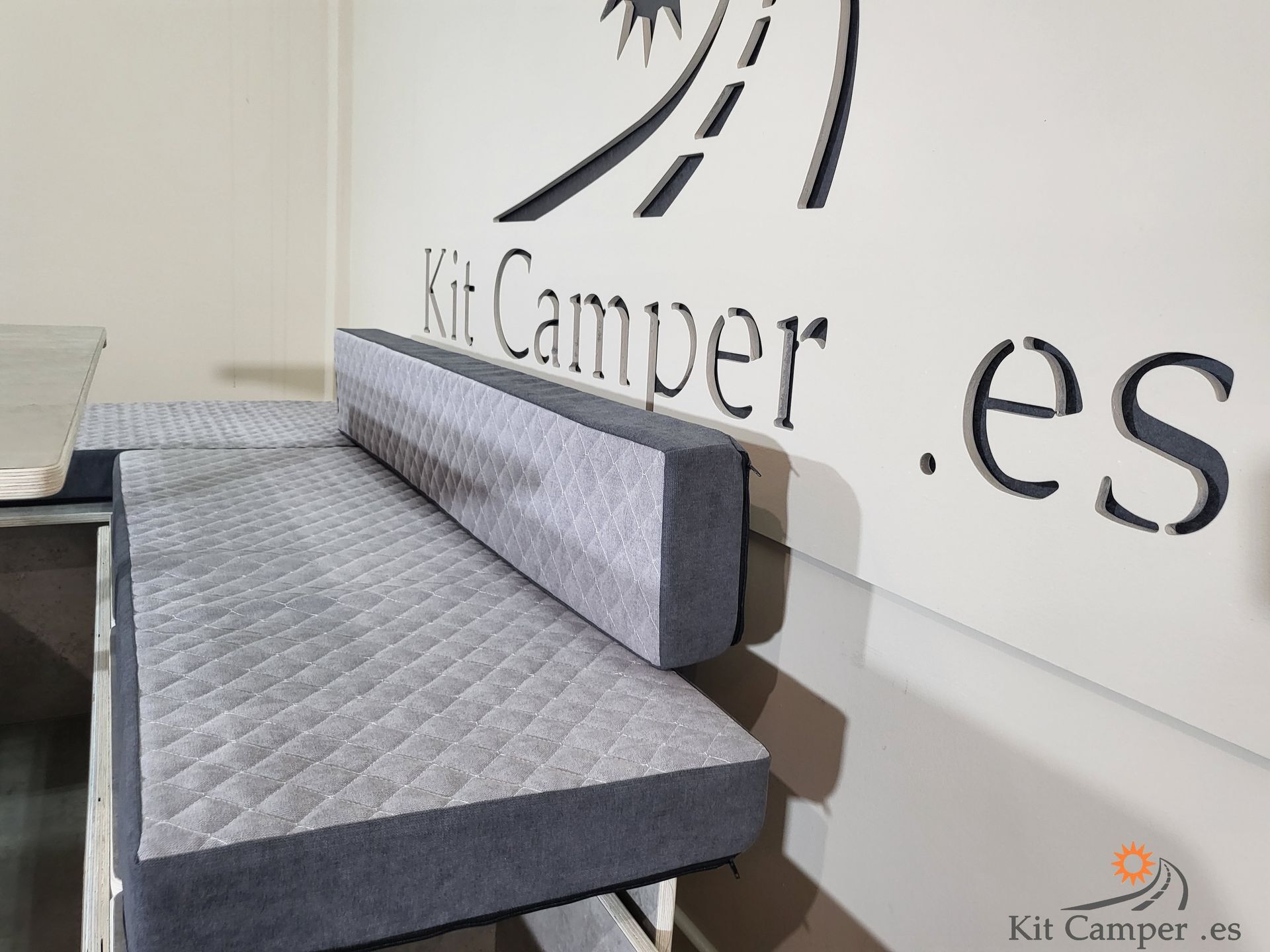 Colchón Modular  con Forma VW Caravelle y Multivan