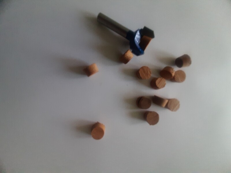 CLAVACOTE CONICO