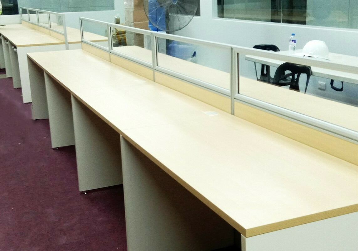 Linear Workstation | Custom-Made Materials