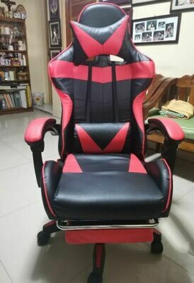 Leather Gaming Chair | Office Computer Chair | High Back Swivel and Height Adjustment