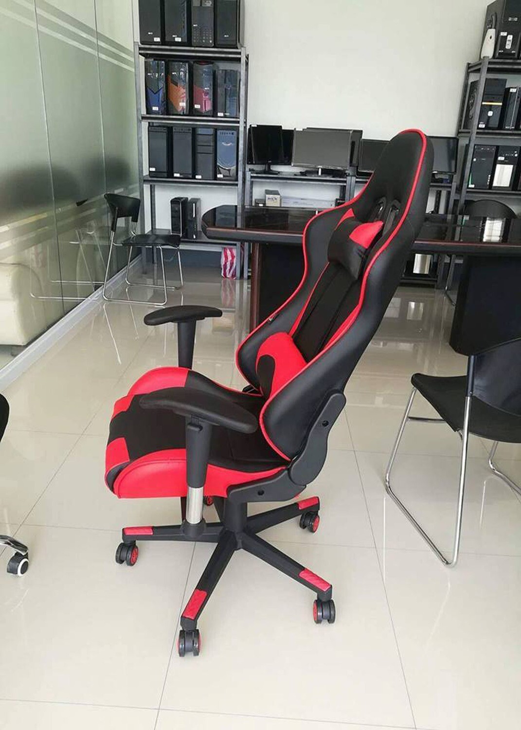 Leather Gaming Chair | Office Computer Chair | High Back Swivel and Height Adjustment