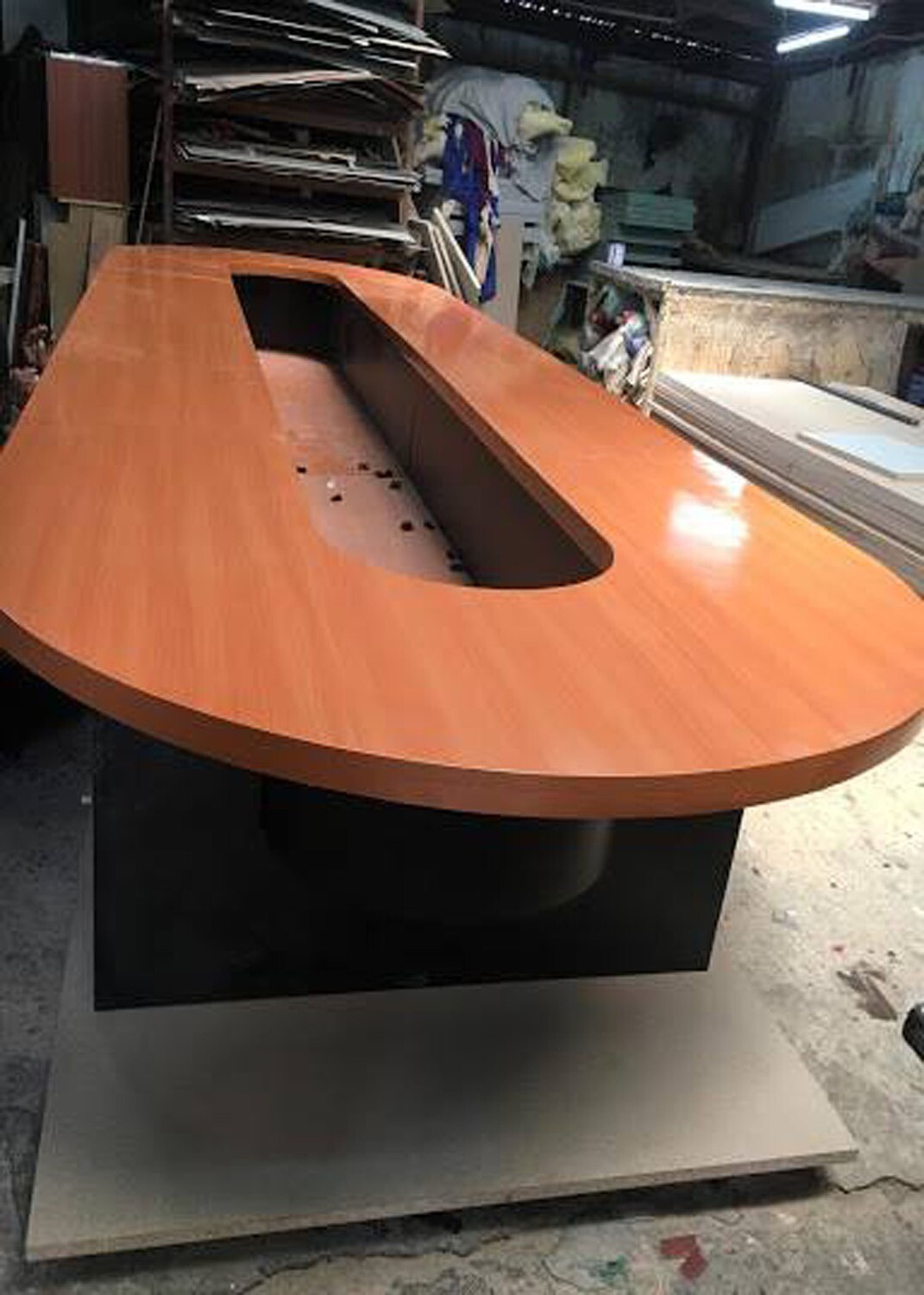 Custom-Made Conference | Meeting Table