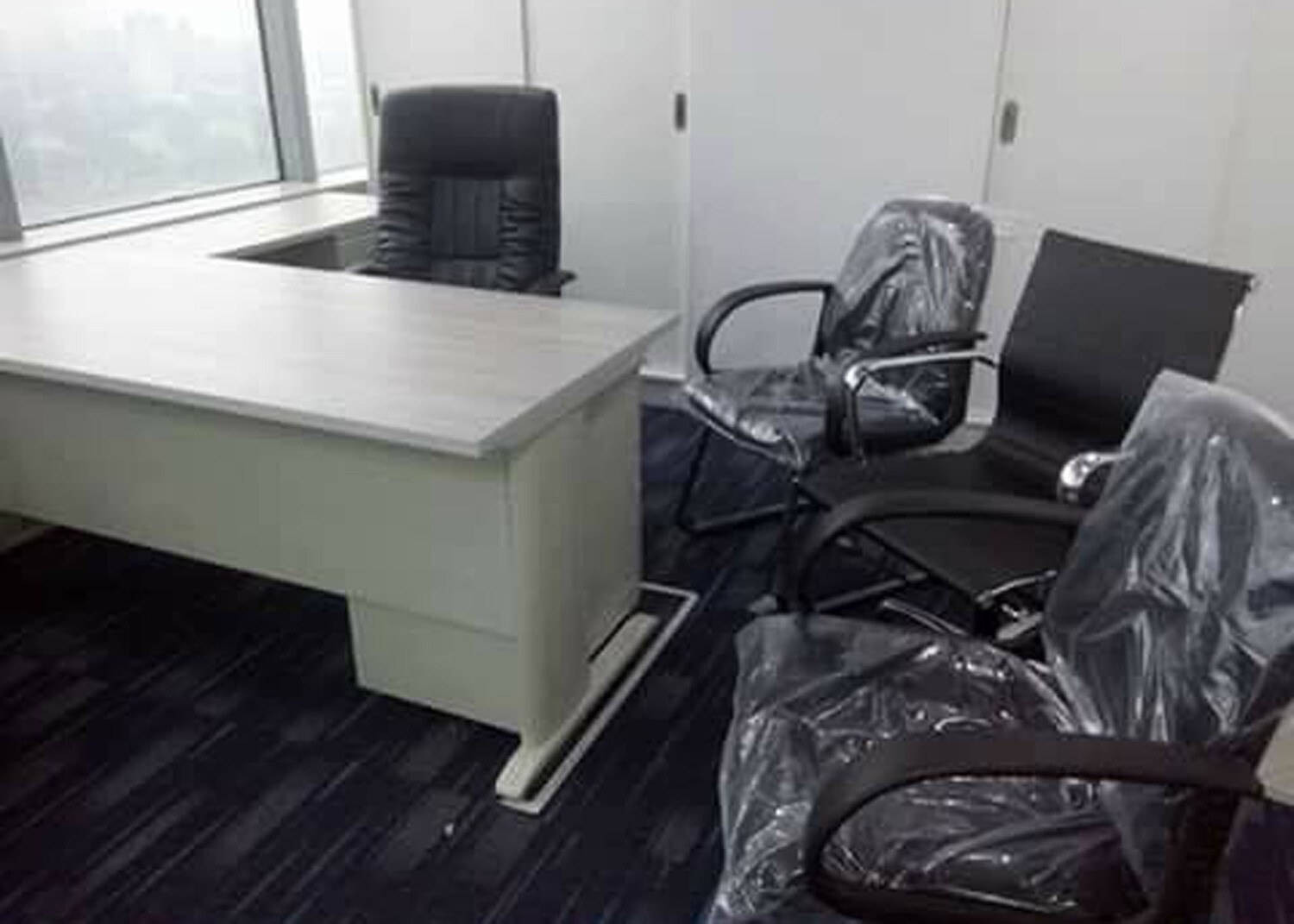 Office Desk | Executive | Freestanding | L Type Shaped
