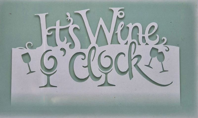 It's Wine o'clock