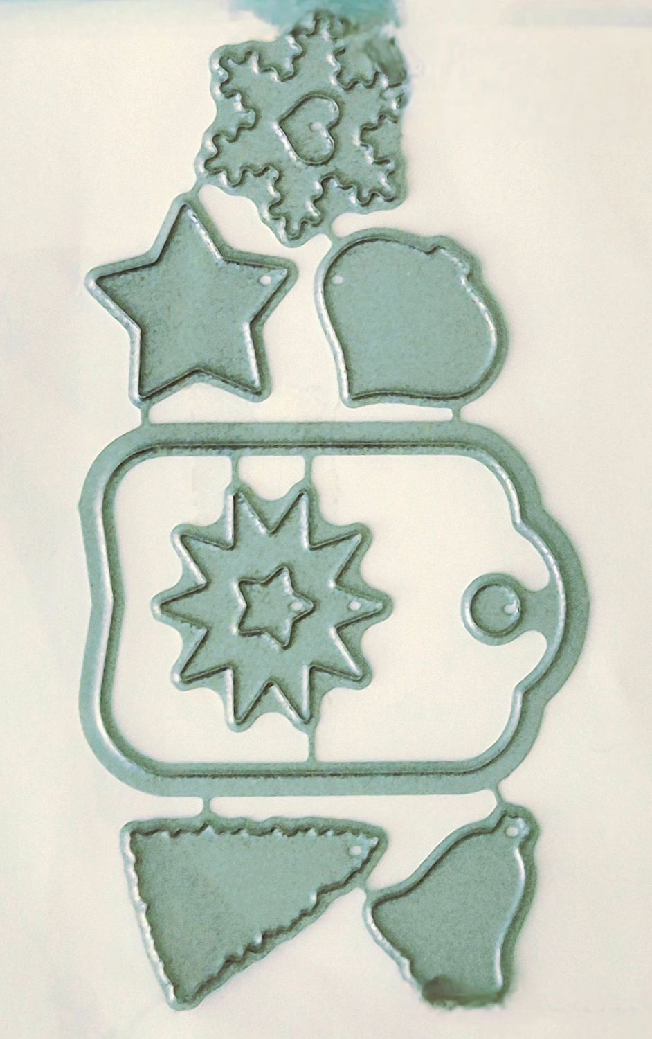 Kleiner Anhänger mit Zubehör Stanzen Set