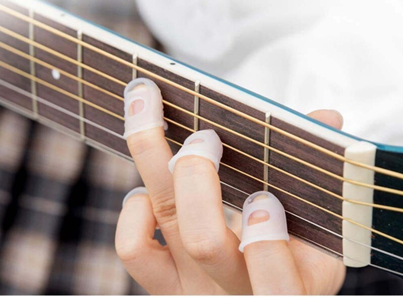 8 pcs Guitar Fingertips Protector Silicone for string instrument Beginners, Fingertip Covers Three Sizes Finger Tip Protectors SPS723