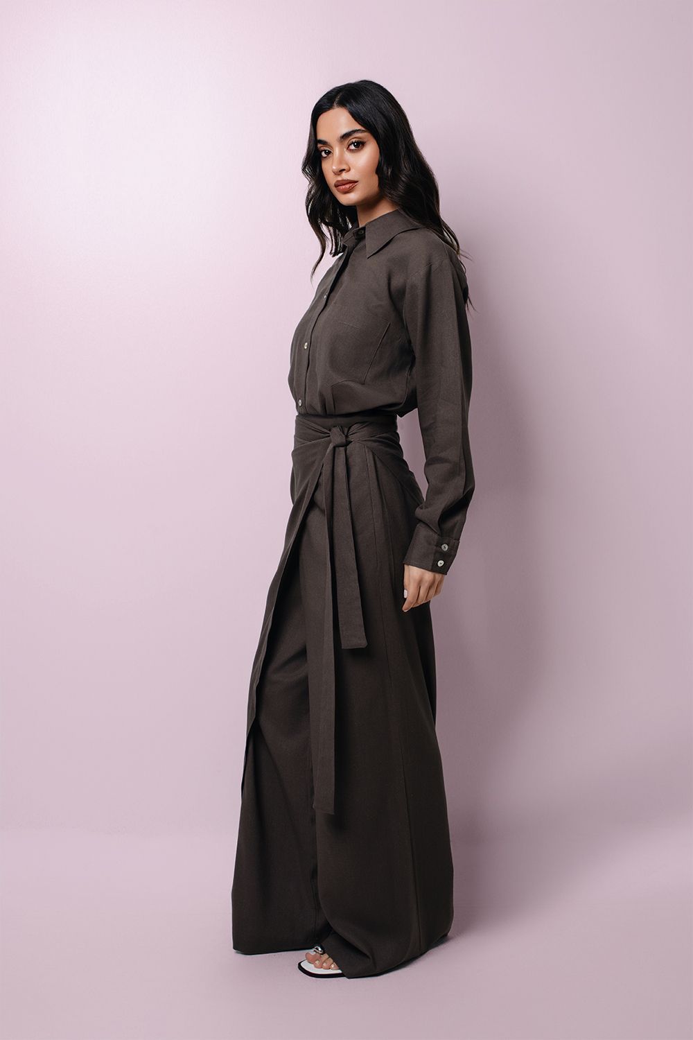 Linen Set in Deep Brown