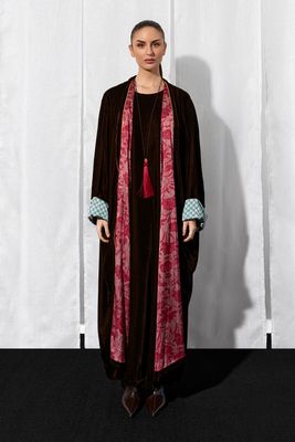 Ura Set (Deep Brown)