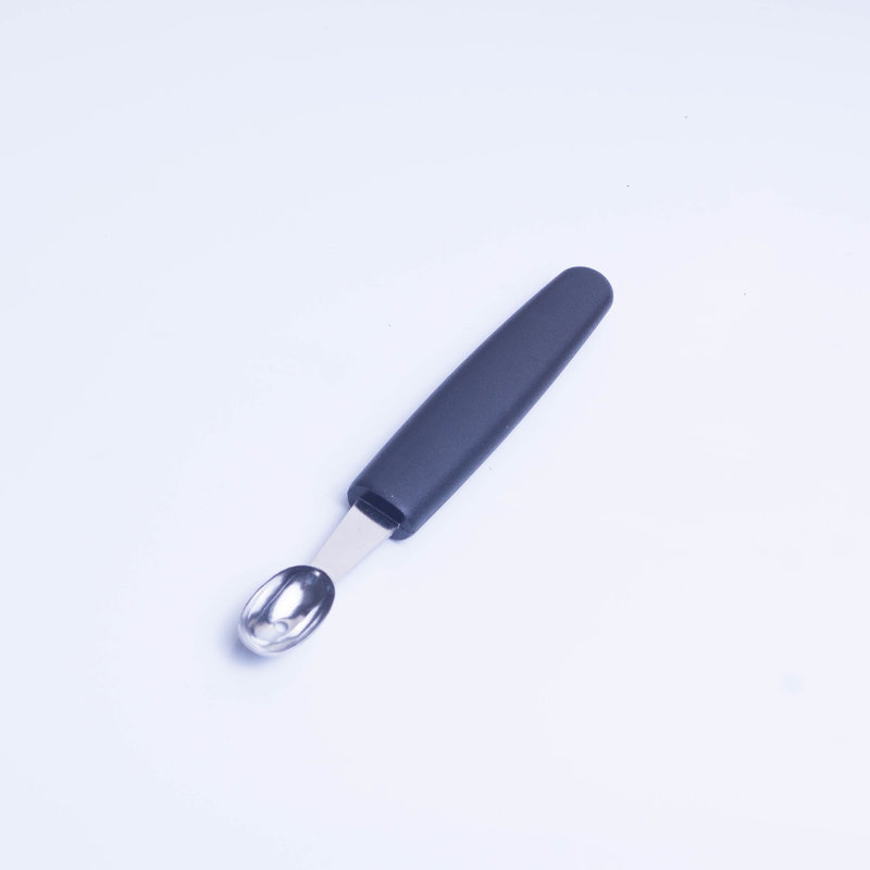 9100G03-Нож кухонный выемка овальная, 17 х 28 мм