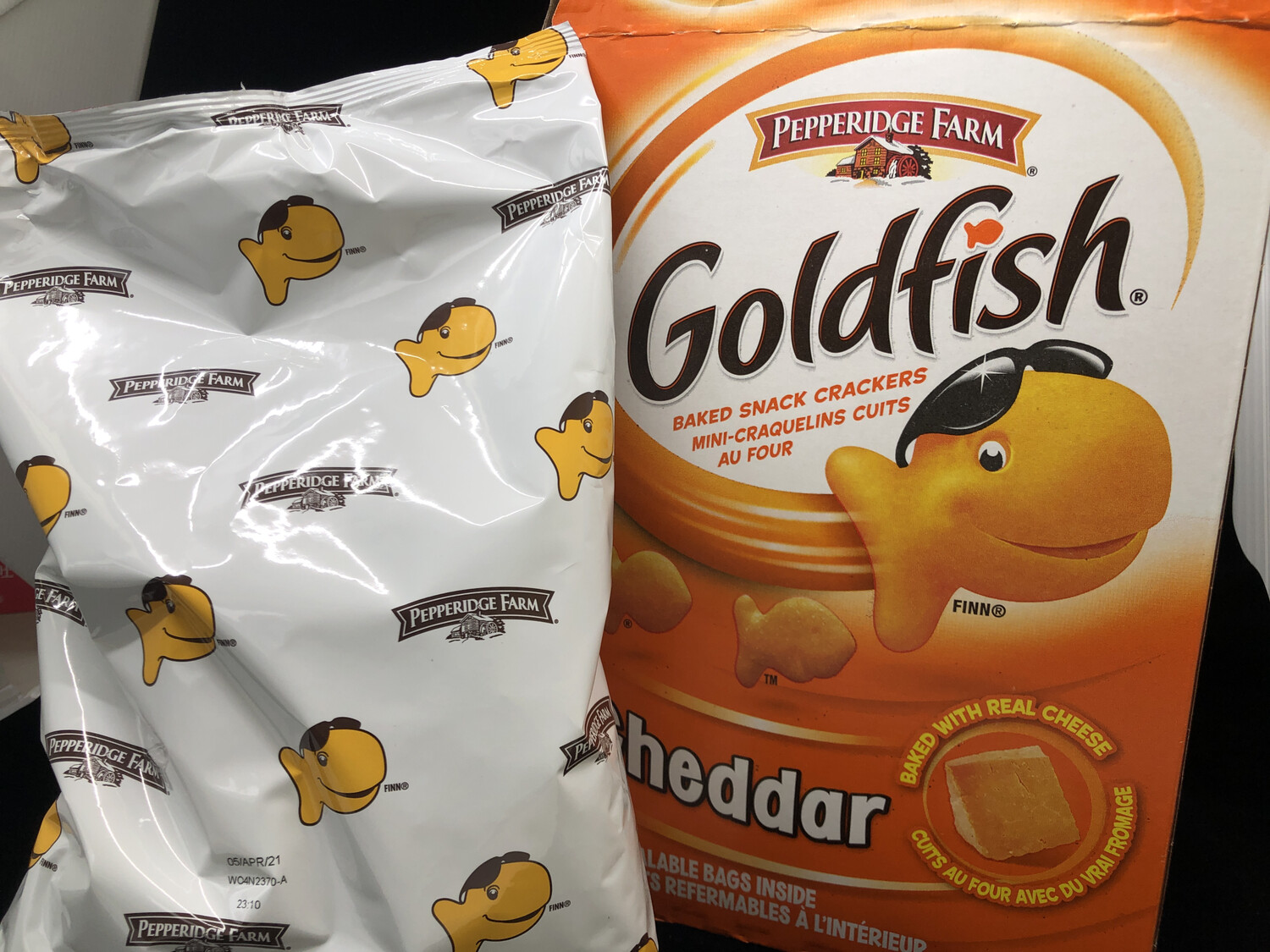 Goldfish crackers 金鱼芝士饼干