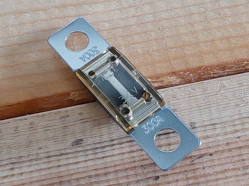 Mega fuse 300amp