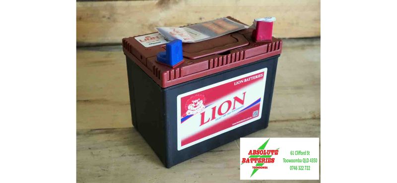 Lion 405 suit U1R