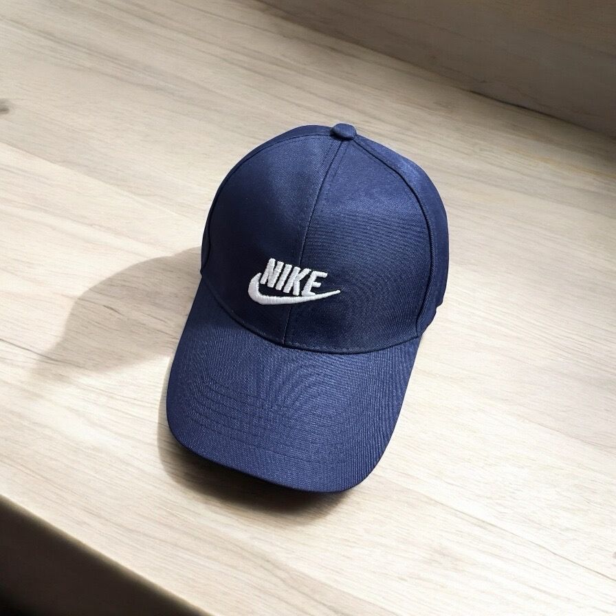 Gorra Nike 1 pieza color se envía surtido al azahar