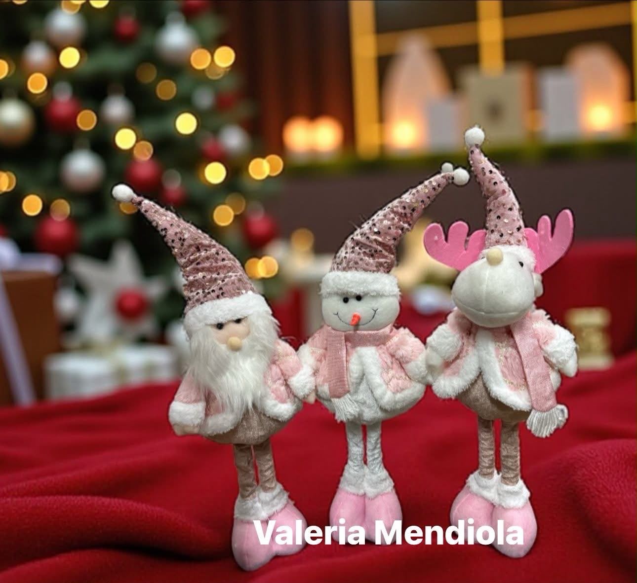 Muñeco Paton Navideño Rosa 3 modelos diferentes se envía surtido al azahar