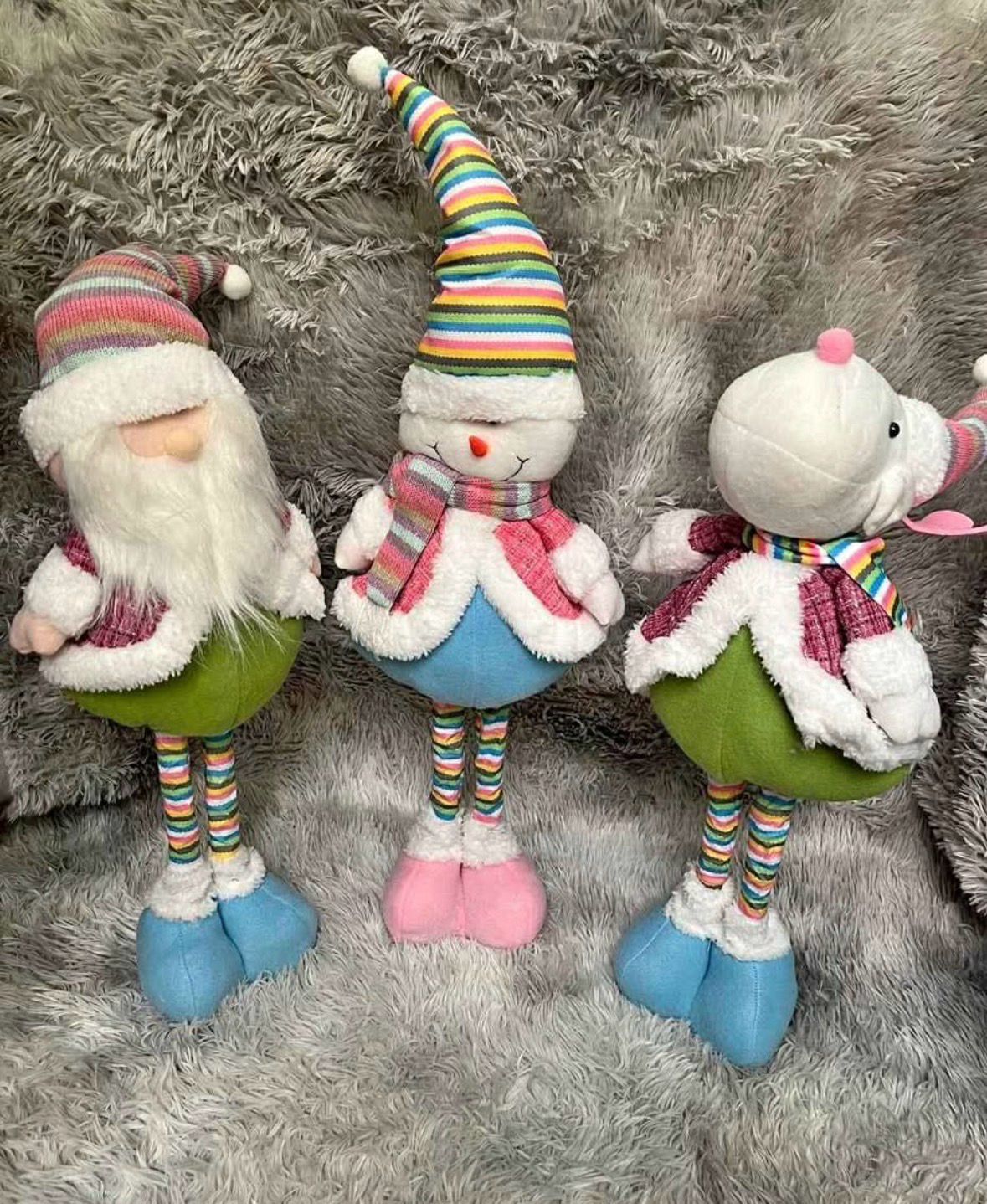 Muñeco Paton Navideño Colores 3 modelos diferentes se envía surtido al azahar