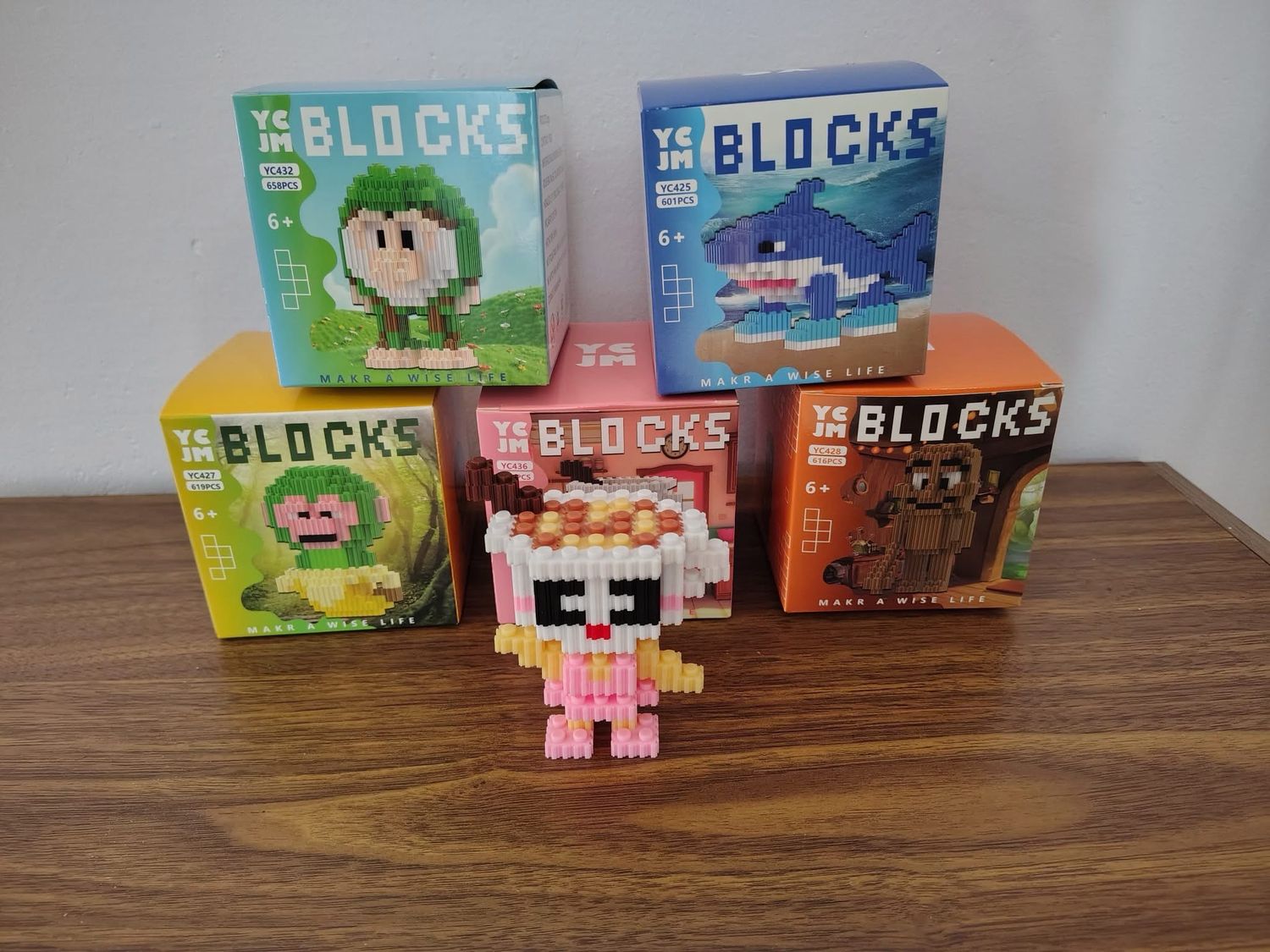 LEGO Tralalero 1 pieza se envía modelo surtido al azahar