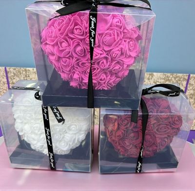 Corazón de rosas de Fomi en cajita
