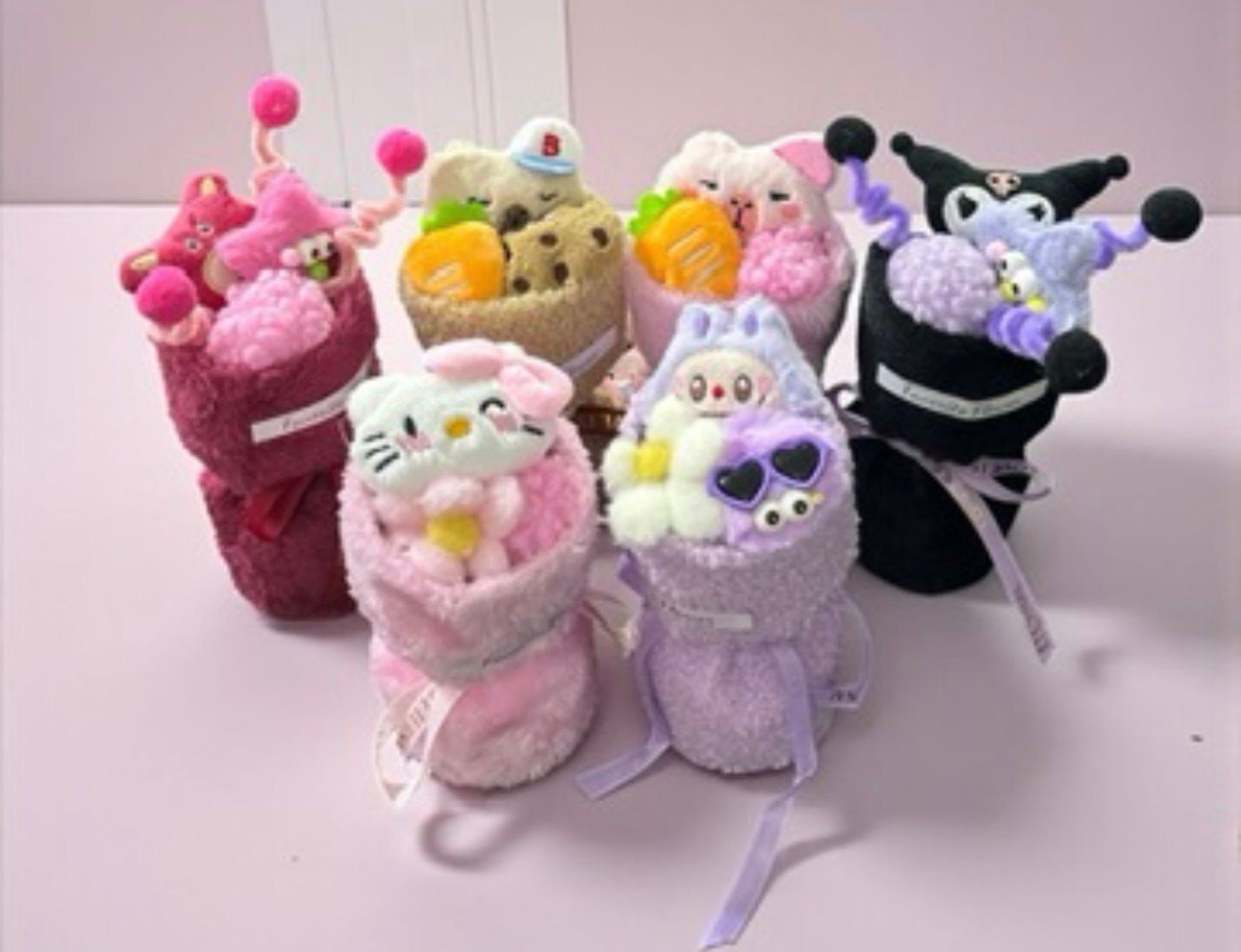 Mini Ramo Peluche Sanrio 1 pieza de l color se envía surtido al azahar