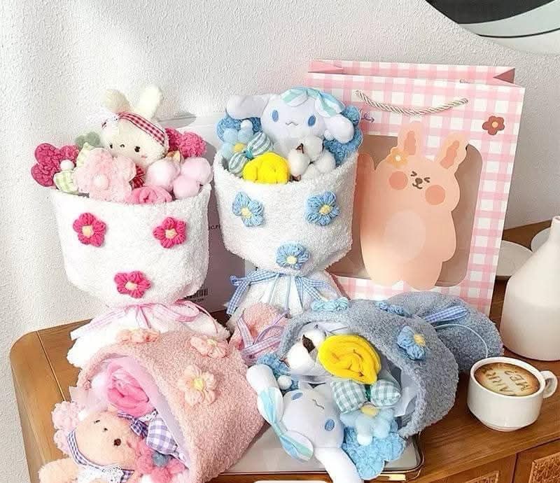 Tomo Peluche Sanrio Modelo Flores