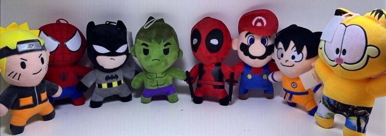 Peluche varios personajes 20cm 1 pieza se envía surtido