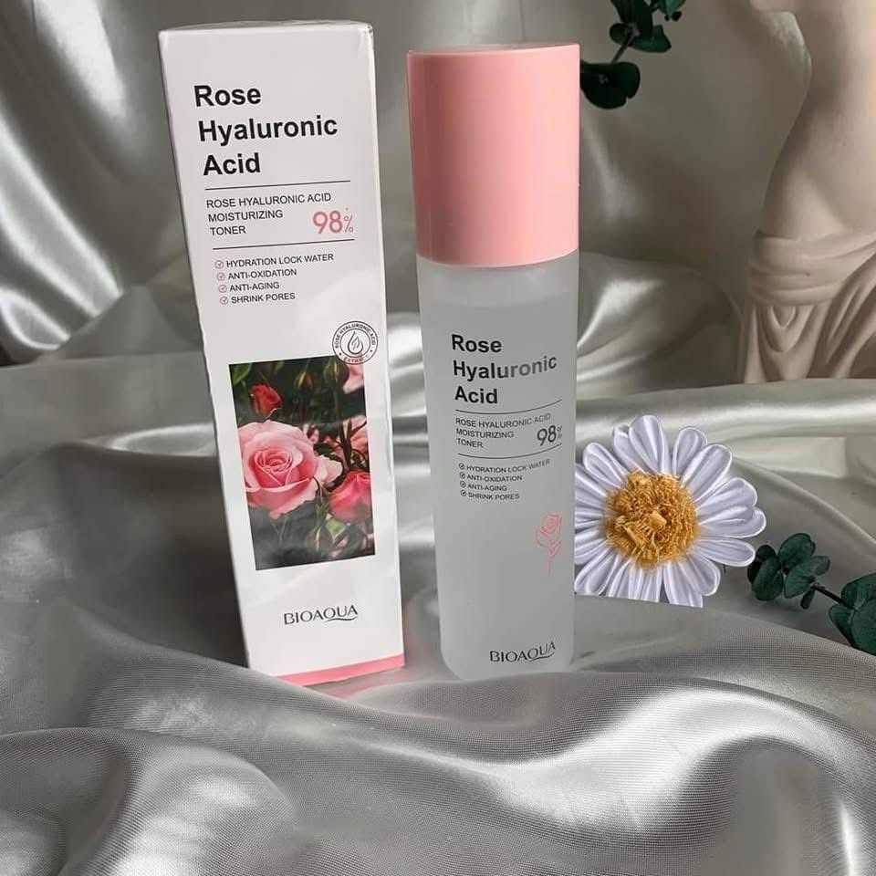 Agua de Rosas Y ácido Hyaluronico Bioaqua