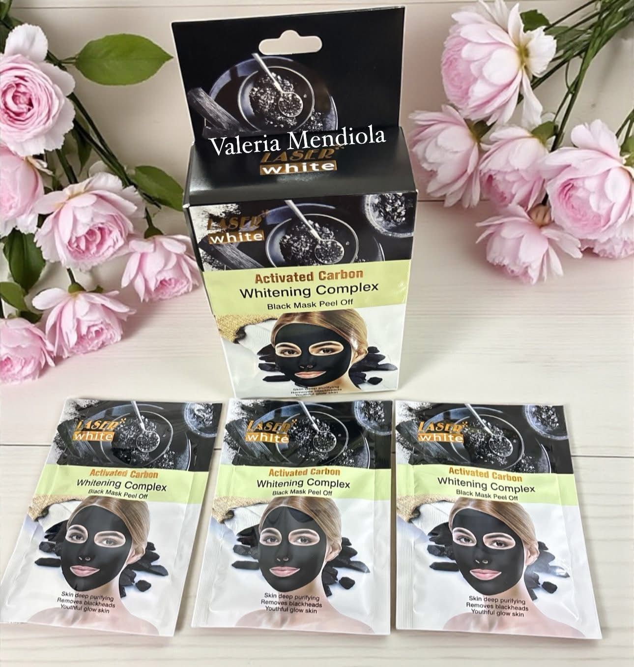 Mascarilla Negra Carbón caja con 10pz