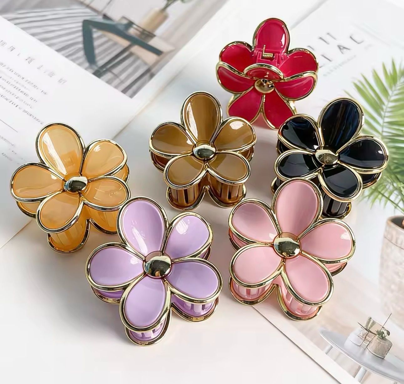 Docena Pinza Flor Detalle Dorado