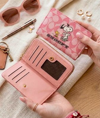 Cartera con Cierre Snoopy
