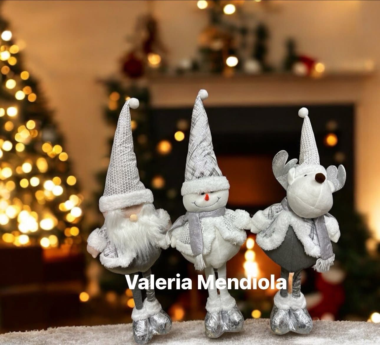 Muñeco Paton Navideño Plata 3 modelos diferentes se envía surtido al azahar