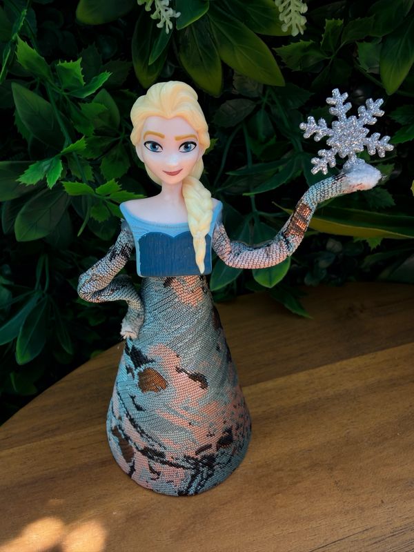 Elsa Art Doll featuring a Pez head