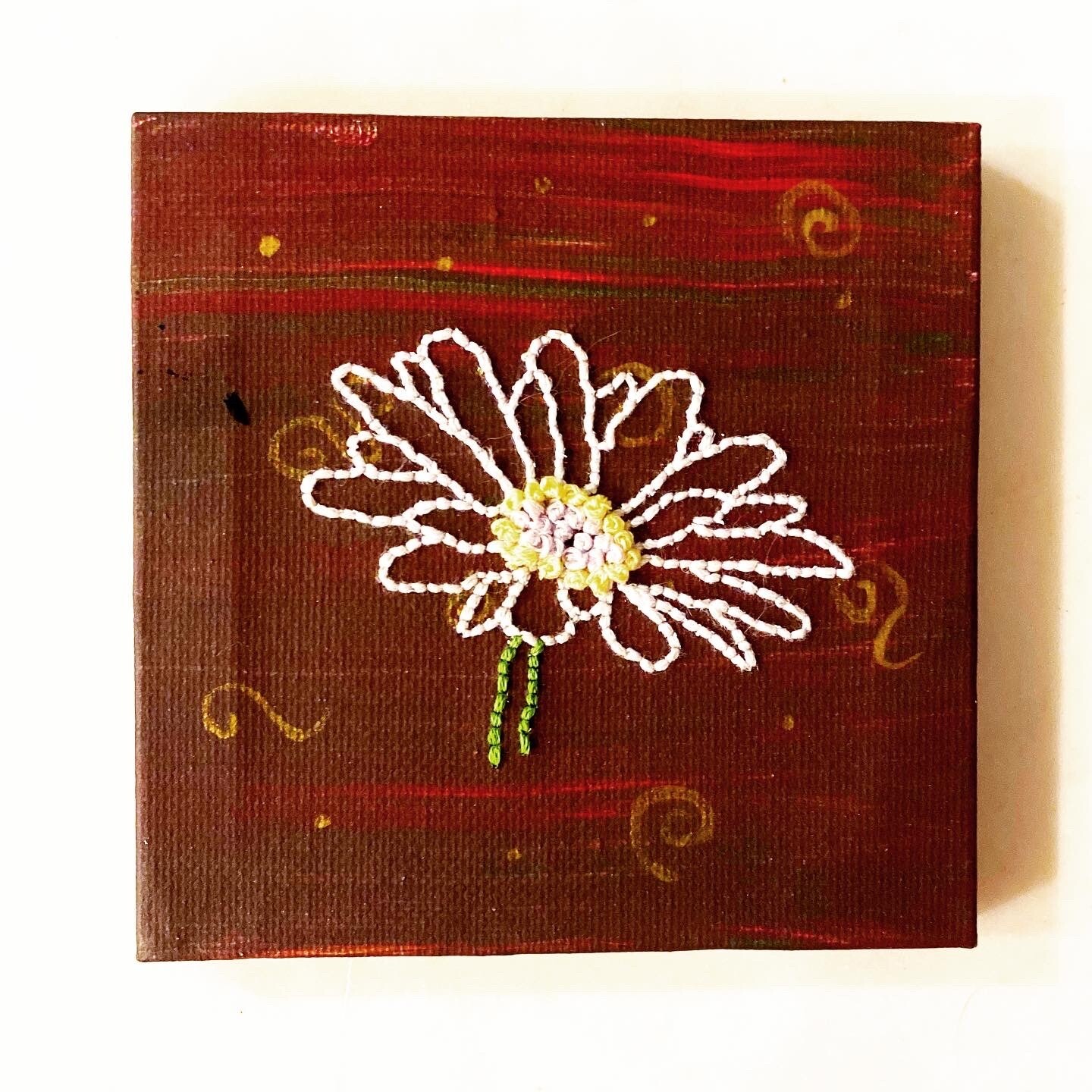 Daisy Small Canvas