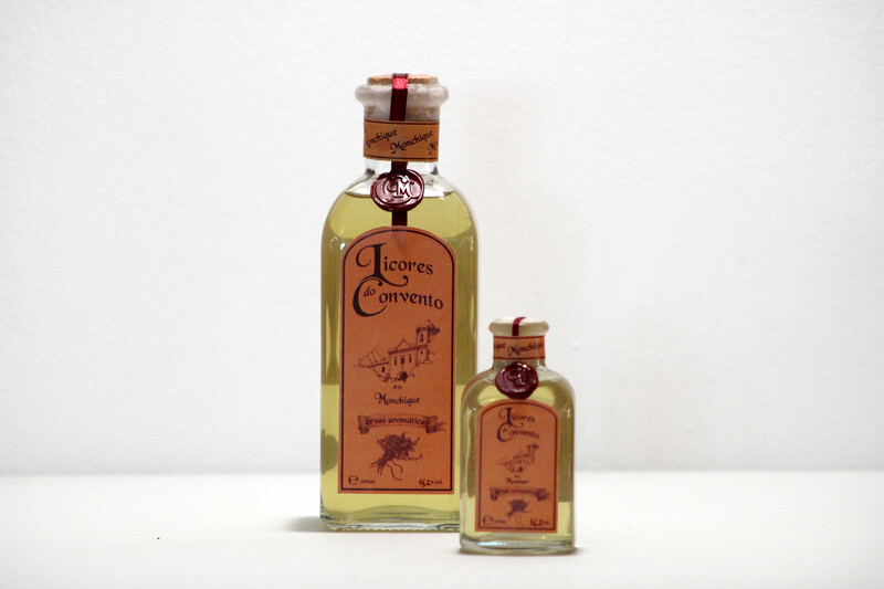 Licor de Ervas Aromáticas