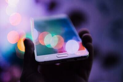Phone & Tablet Screens