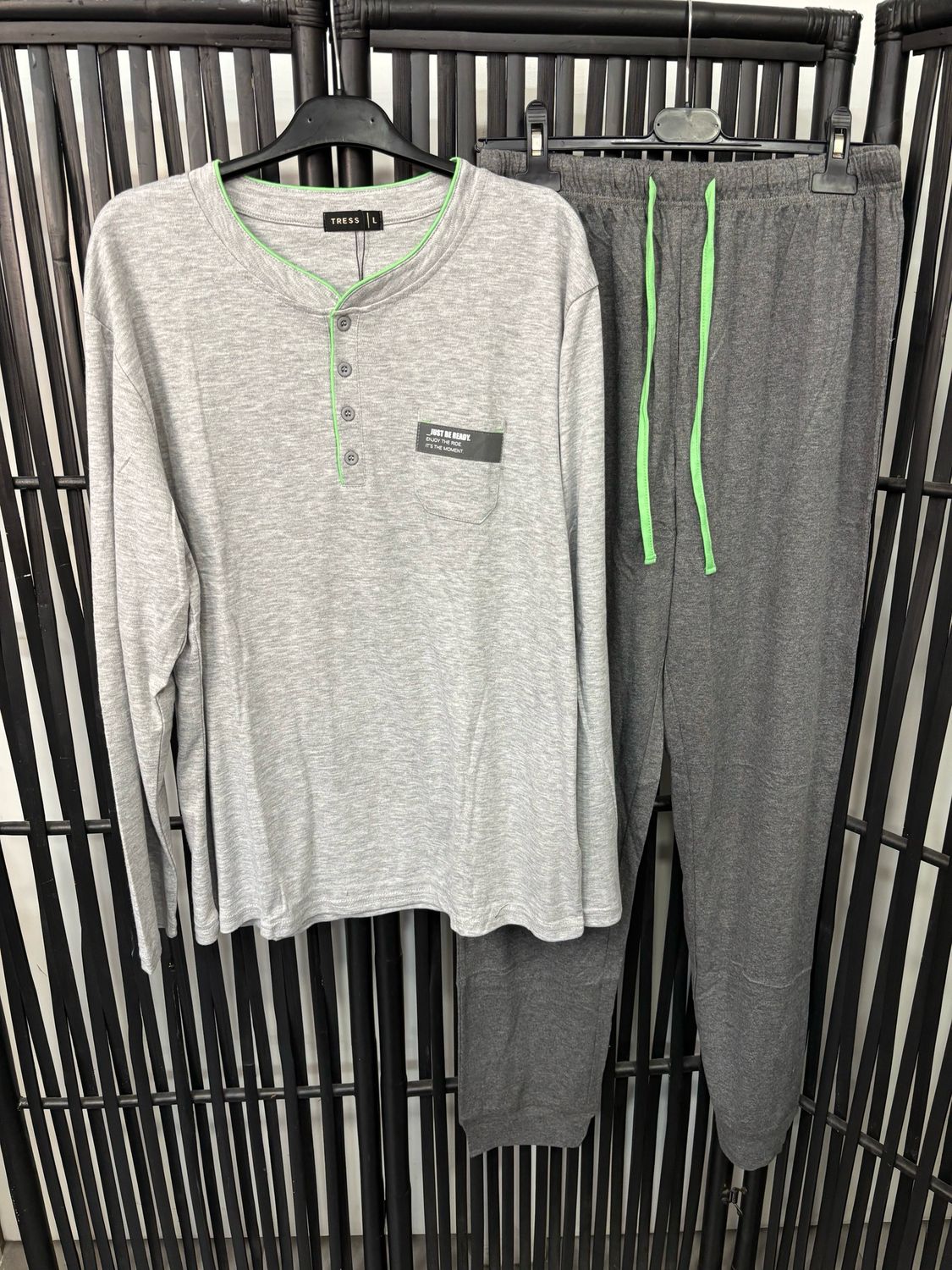 Pijama Ready gris