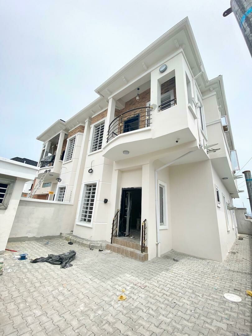 4 BEDROOM SEMI-DETACHED DUPLEX (IKOTA LEKKI LAGOS STATES NIGERIA)
