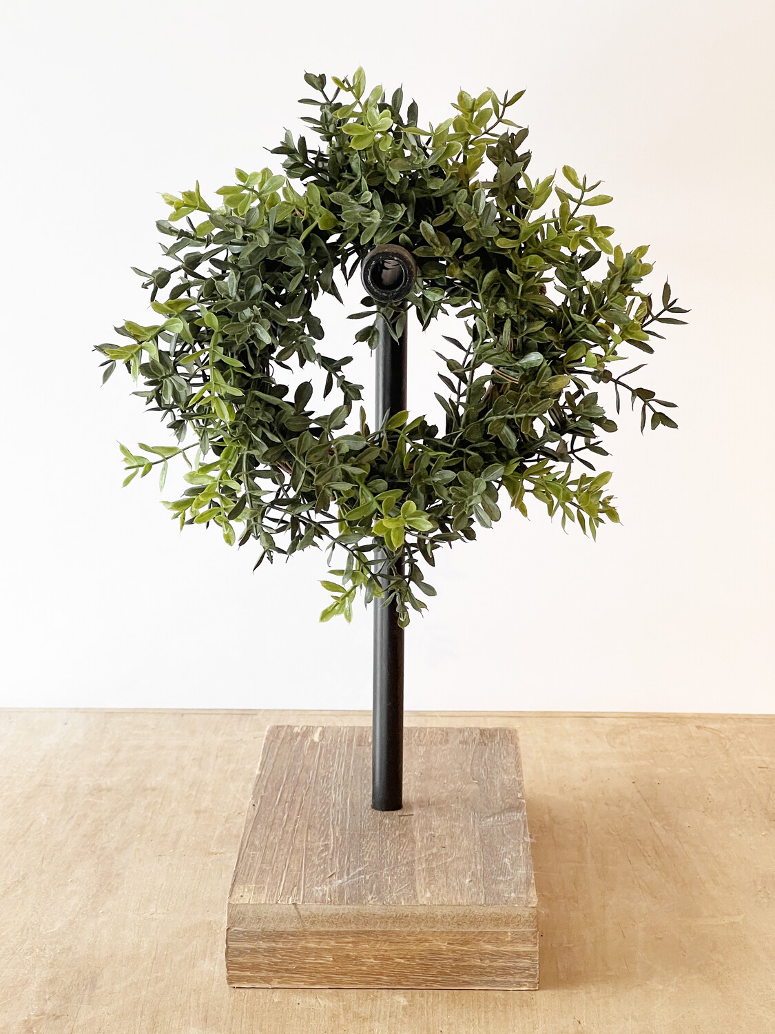 3.5&quot; Boxwood Candle Ring