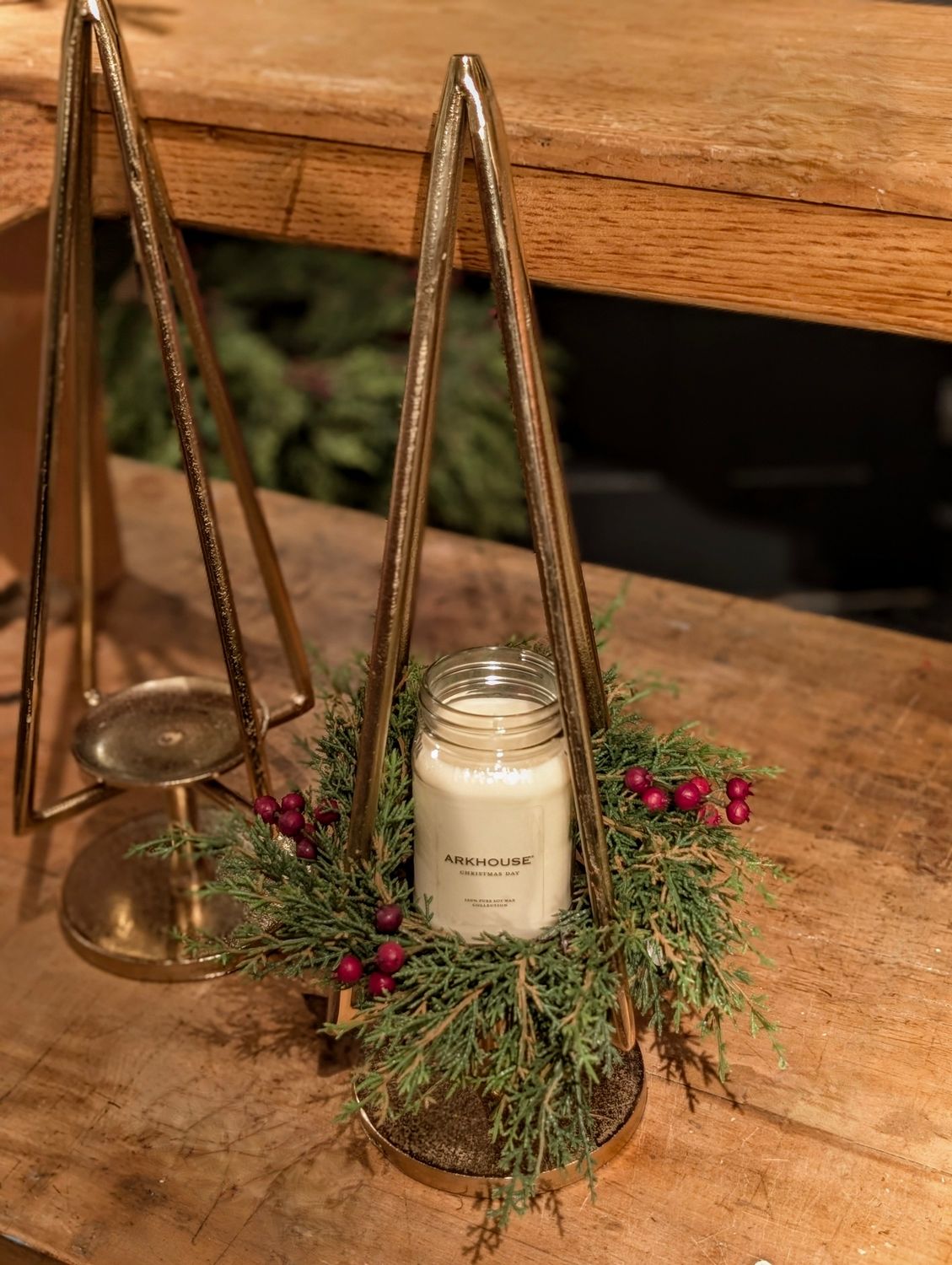 20&quot; Gold Tree Pillar Holder