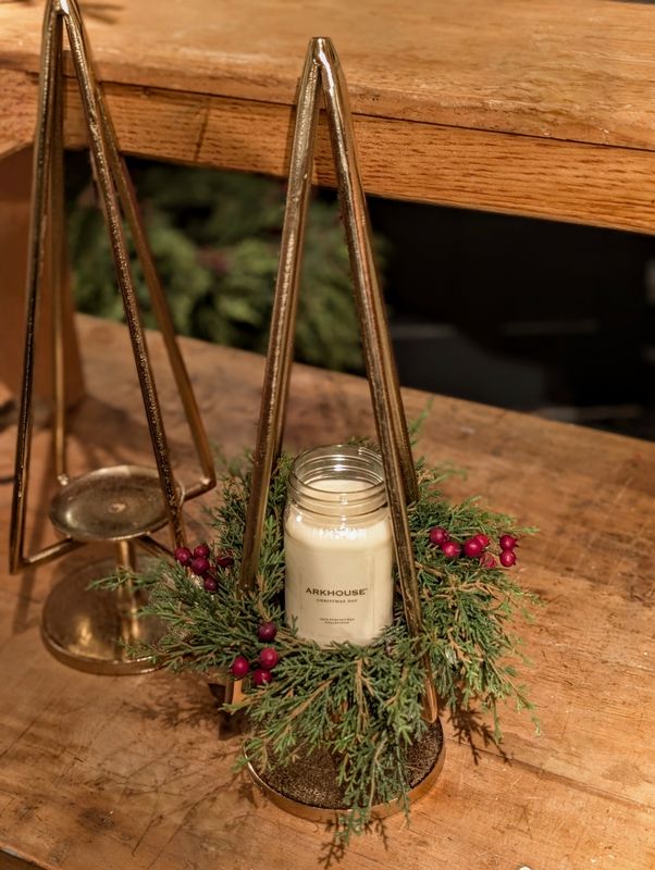 20&quot; Gold Tree Pillar Holder