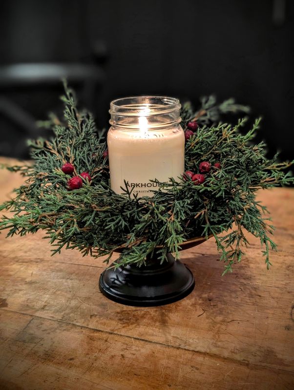 Black and Gold Pedestal Plate