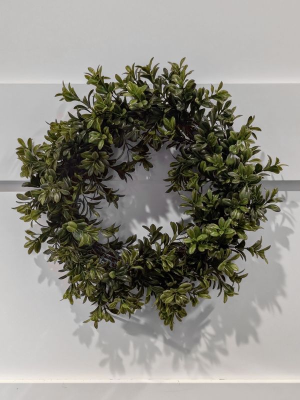 Medium Boxwood Wreath
