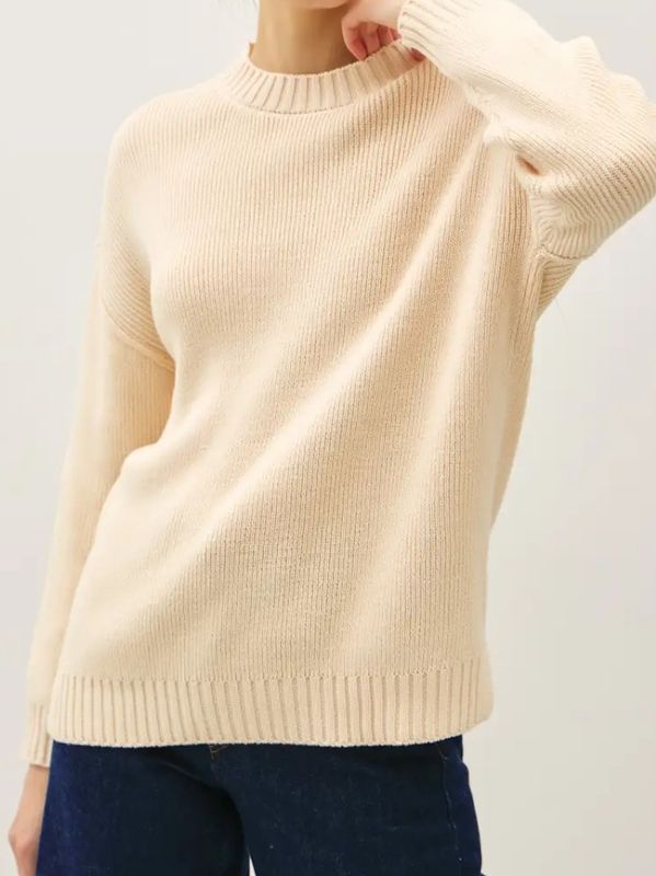 Vanilla Oversize Cut Sweater with Ribbing Accents