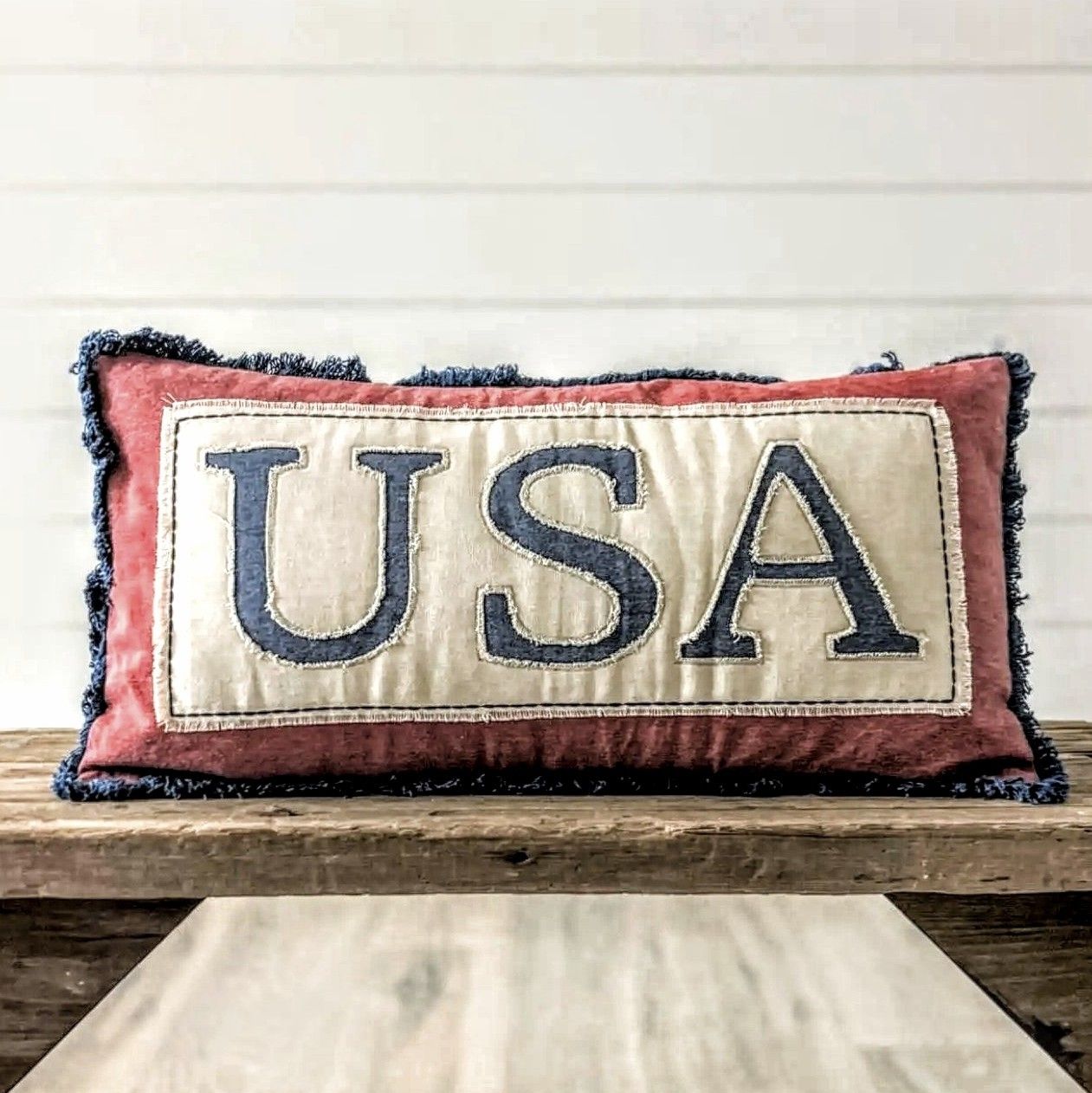 USA Lumbar Pillow