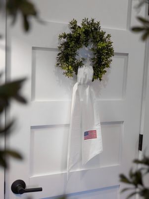 Wreath Sash - Flag
